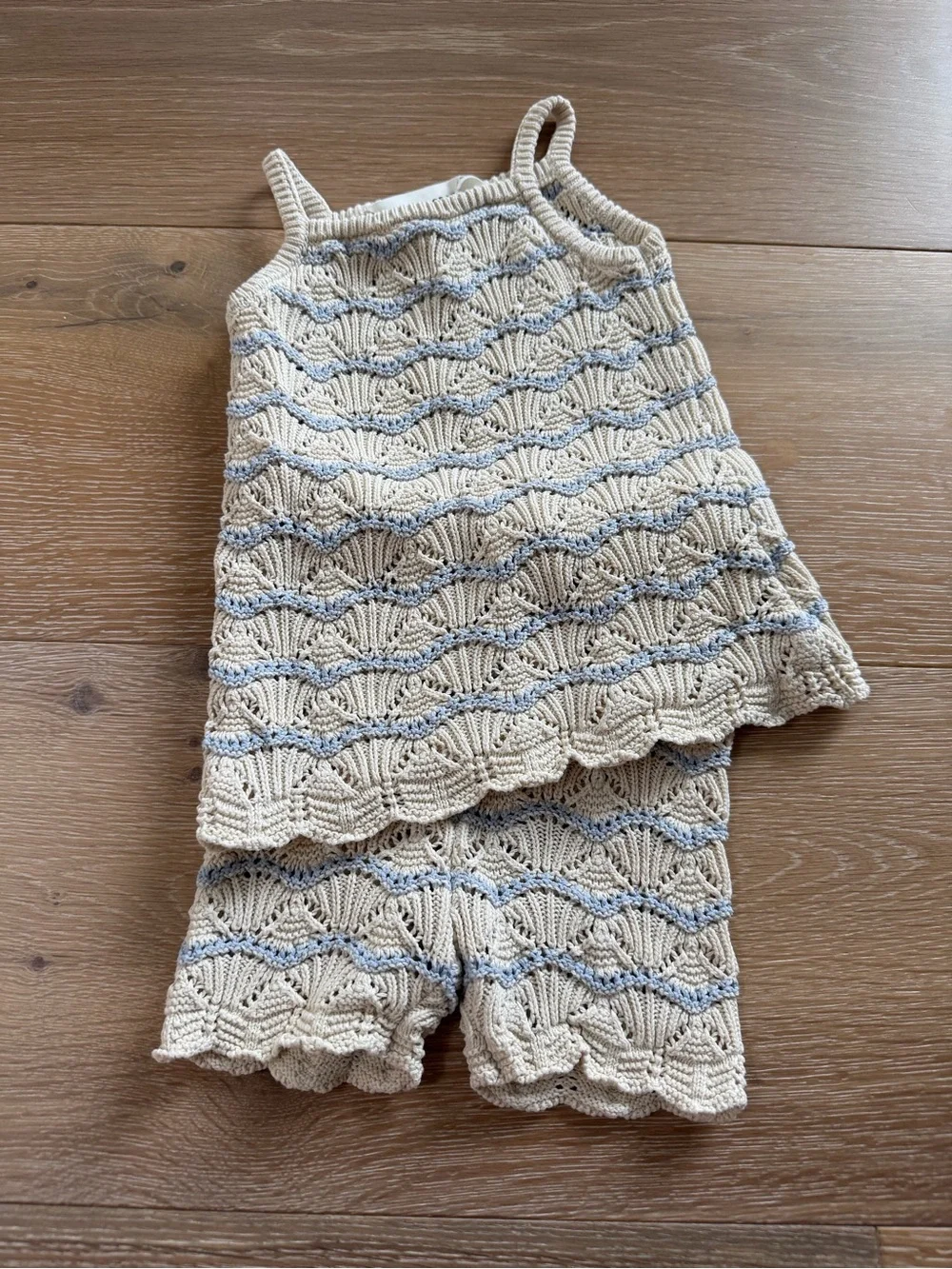 H&M Adorables Cream & blue Crochet/knit set